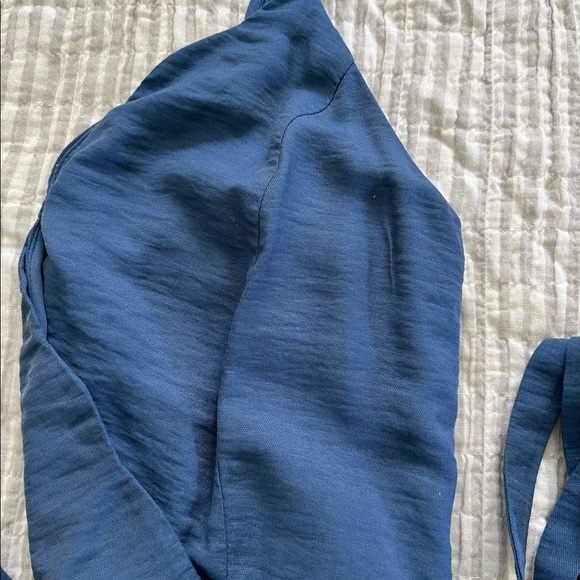 Francesca’s blue romper pant suit size M - Picture 4 of 4